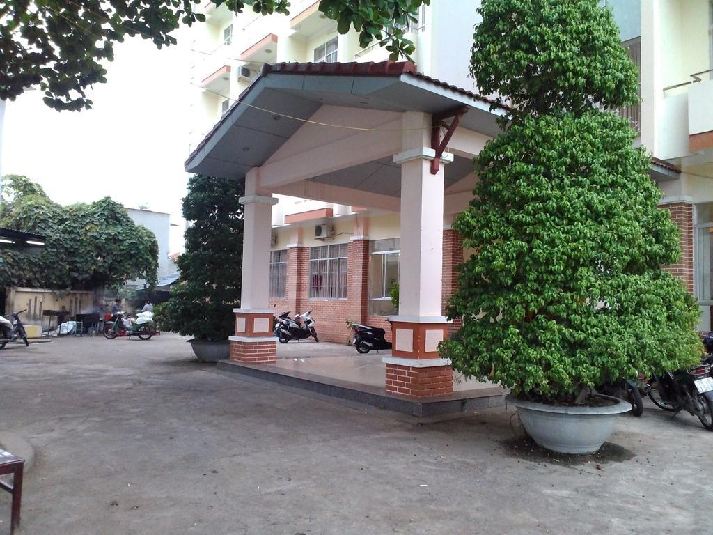 Thanh Dat Hotel ญาจาง ภายนอก รูปภาพ